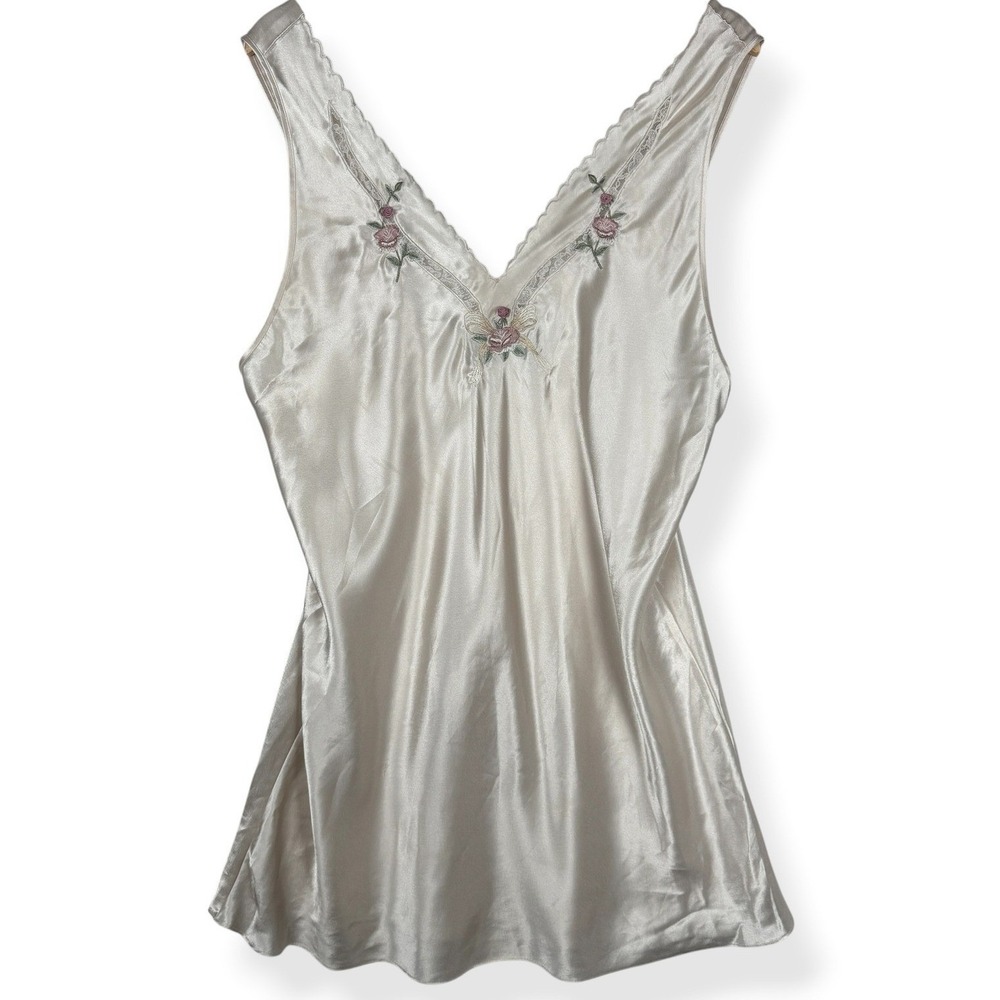 Vintage Val Mode Lingerie Satin Nightgown Size Large Coquette Floral Embroidered